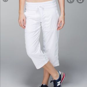 Lululemon Studio Crop. Size 4. Never worn